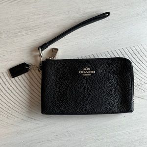 Coach Wristlet Wallet